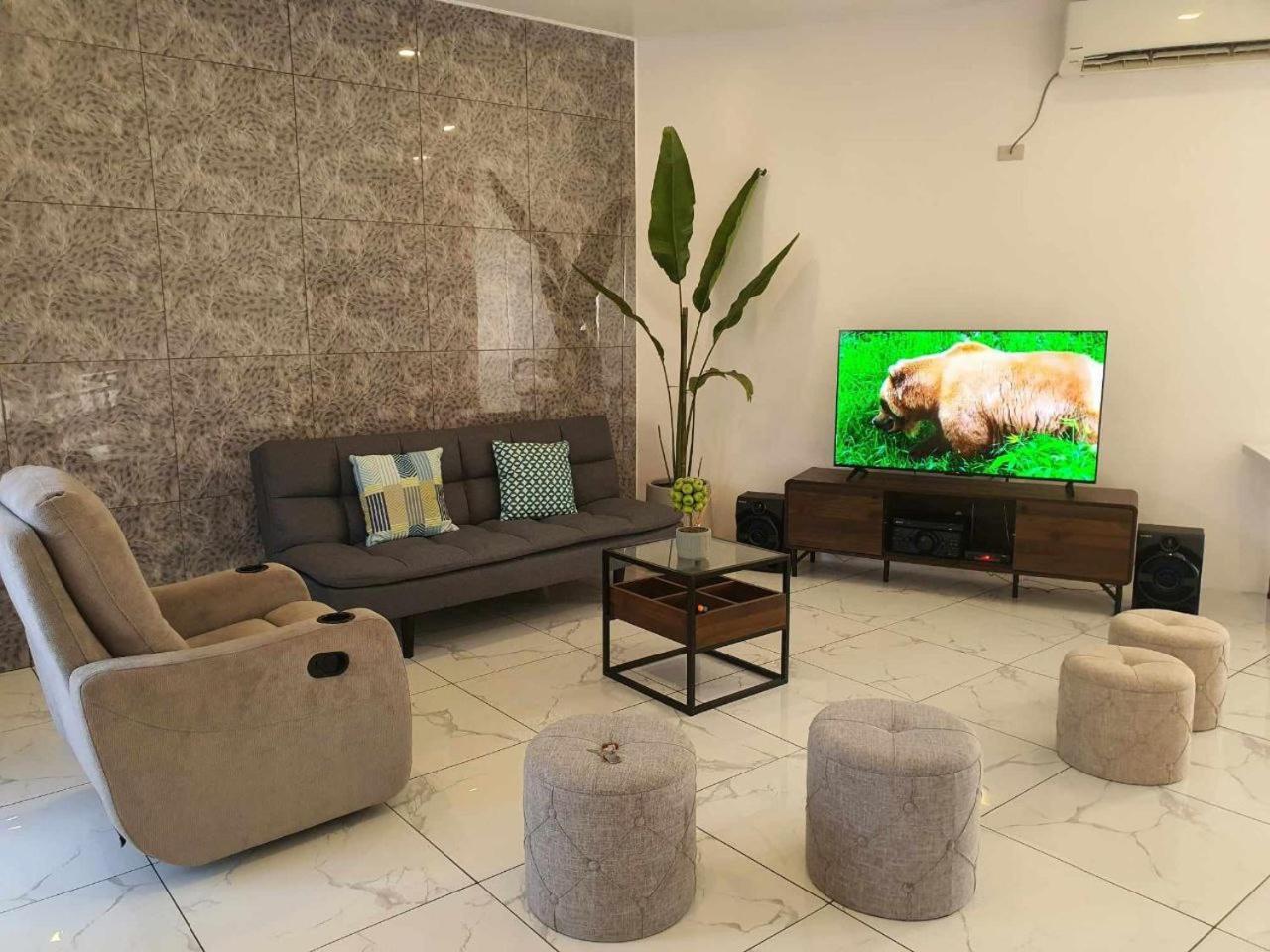 Country house Mw Urbanterrace -surigao Del Norte *
